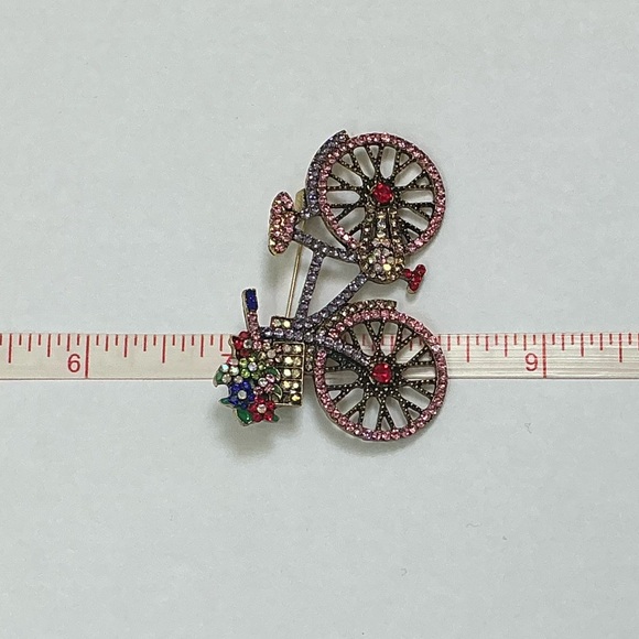 Pink and Purple Bicycle Brooch - Picture 5 of 6